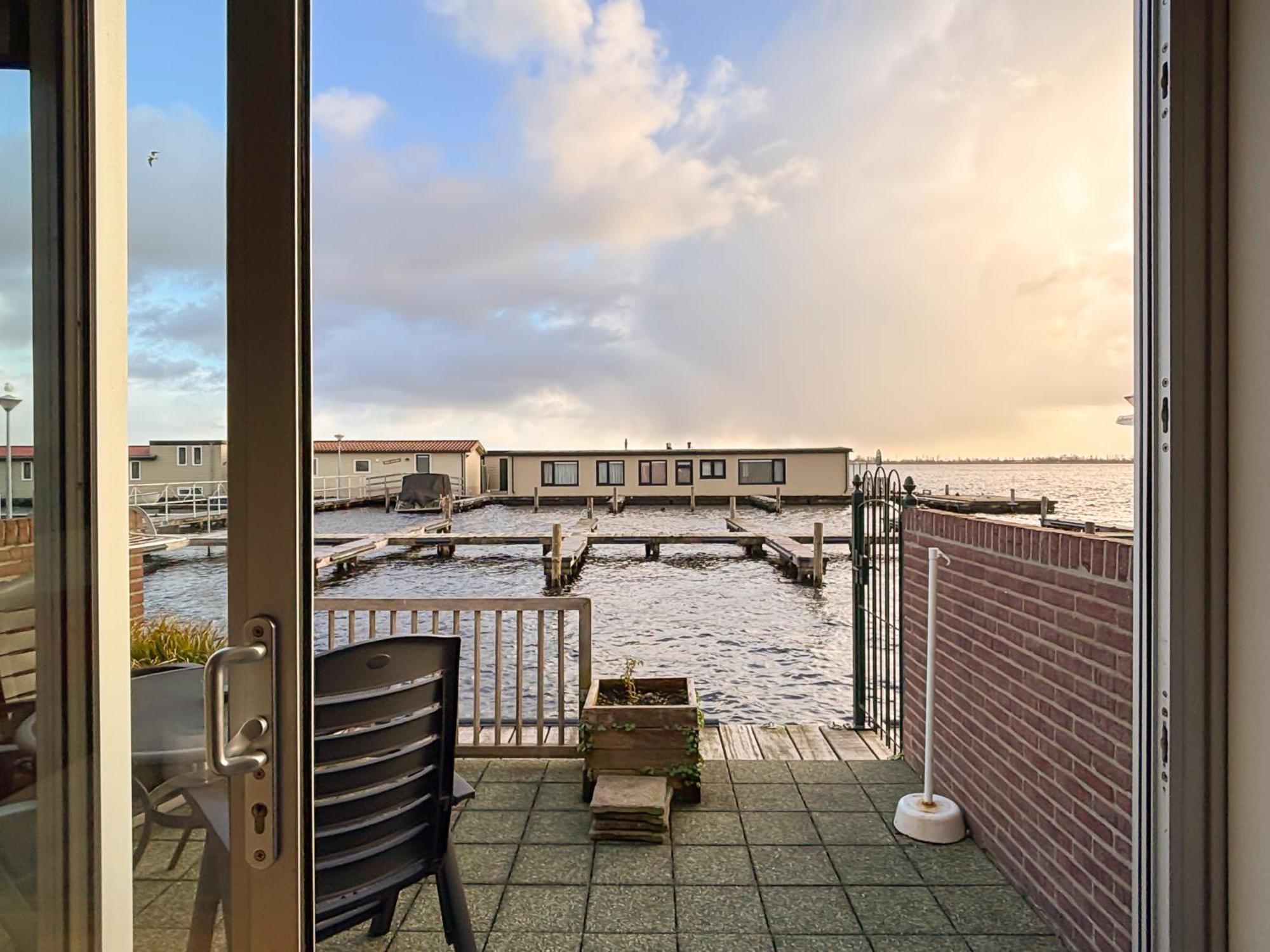 Visserslust Rooms, Apartments And Houseboats Vinkeveen Exterior foto